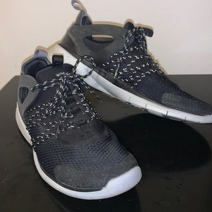 Nike Free Virtuous black/Cool Grey shoes